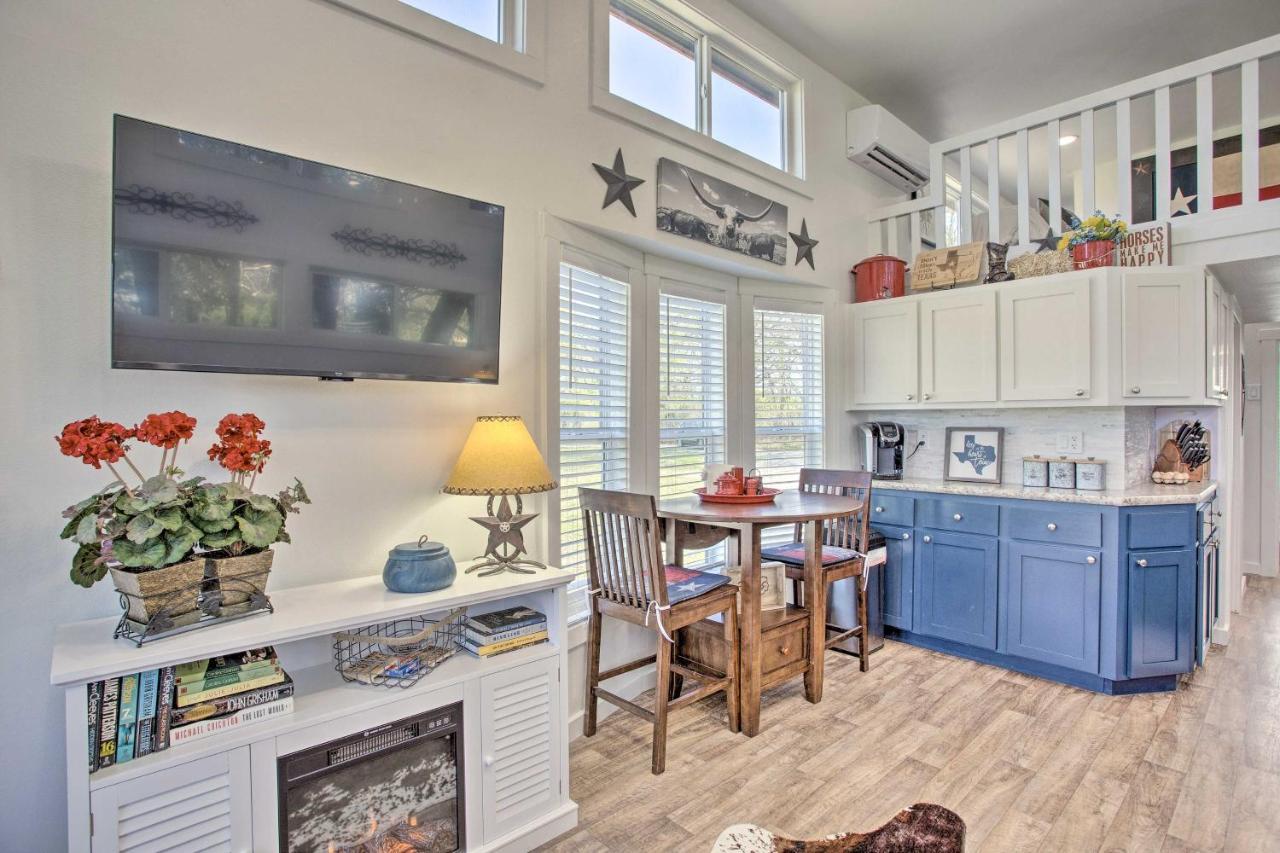 Cozy Mckinney Tiny Home With Porch And Fire Pit! Ngoại thất bức ảnh