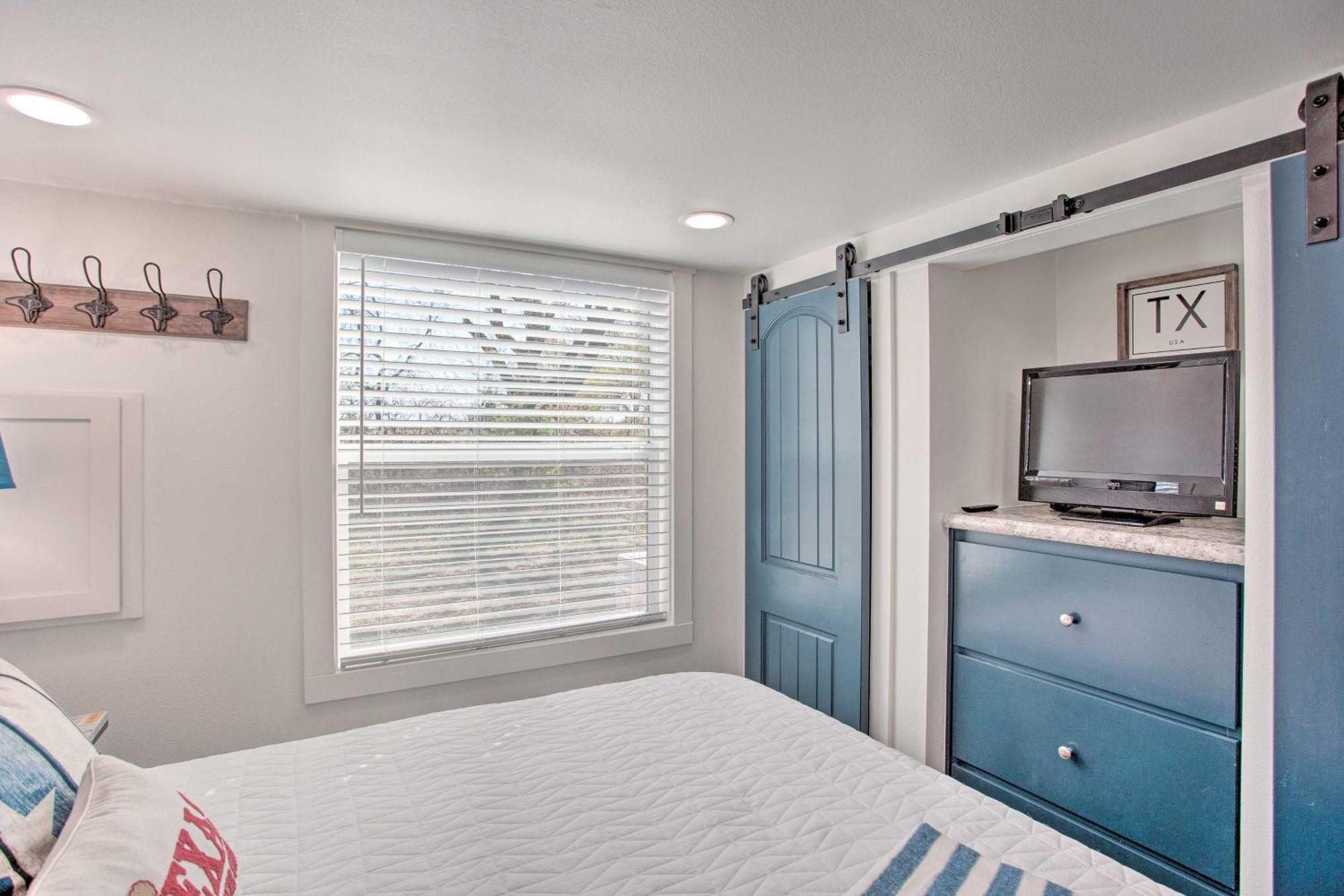 Cozy Mckinney Tiny Home With Porch And Fire Pit! Ngoại thất bức ảnh